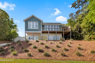 5709 E Landing Court, Emerald Isle, NC 28594