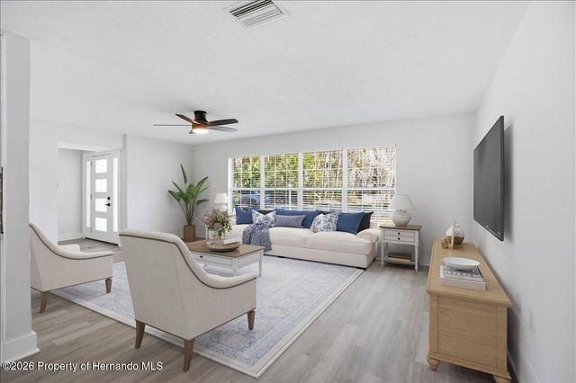 3708 N Hiawatha Terrace, Crystal River, FL 34428
