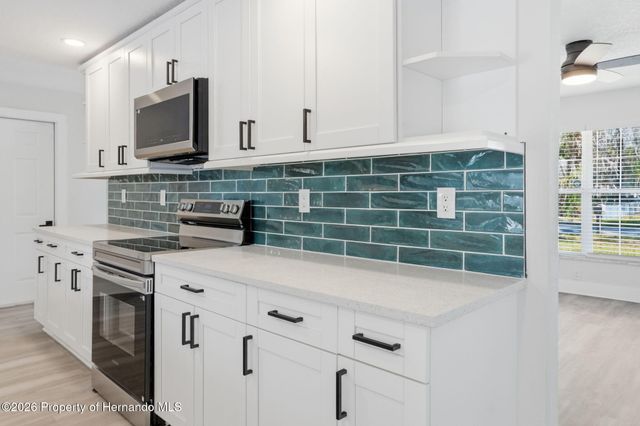 3708 N Hiawatha Terrace, Crystal River, FL 34428