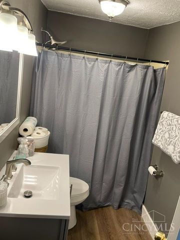 4208 Brookside Avenue, Cincinnati, OH 45223