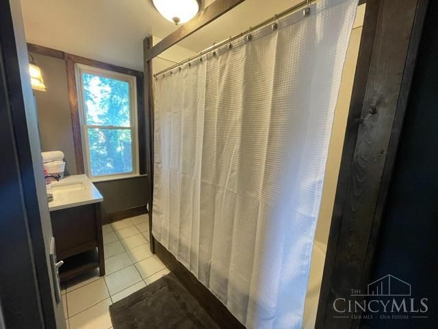 4208 Brookside Avenue, Cincinnati, OH 45223