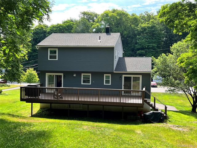 50 Raker Road, Poughkeepsie, NY 12603
