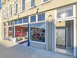 9 S College St, Winchester, TN 37398