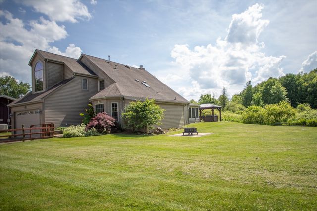 10857 ALDINA Drive, Conneaut Lake, PA 16316