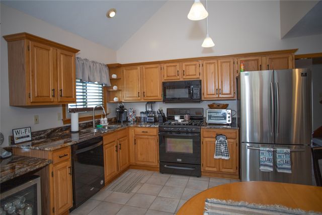 10857 ALDINA Drive, Conneaut Lake, PA 16316