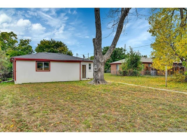 2921 Jasmine St, Denver, CO 80207