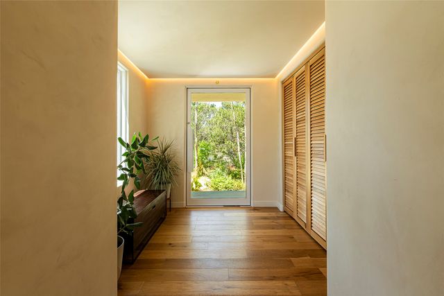 2115 Calle Azulejo, Santa Fe, NM 87505