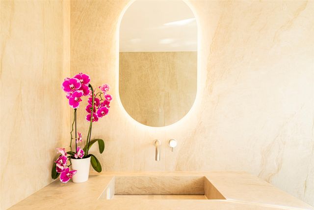 2115 Calle Azulejo, Santa Fe, NM 87505