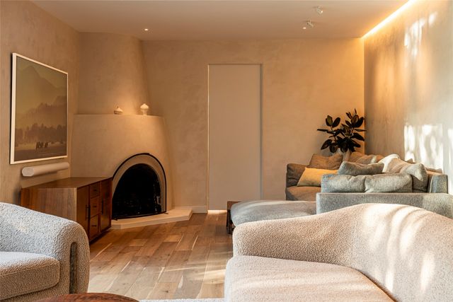 2115 Calle Azulejo, Santa Fe, NM 87505