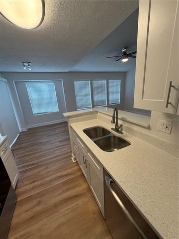 11520 WESTWOOD 527, Orlando, FL 32821