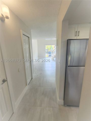 8550 SW 109th Ave 5-207, Miami, FL 33173