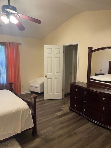 2721 Parkway Trail, Lithonia, GA 30058