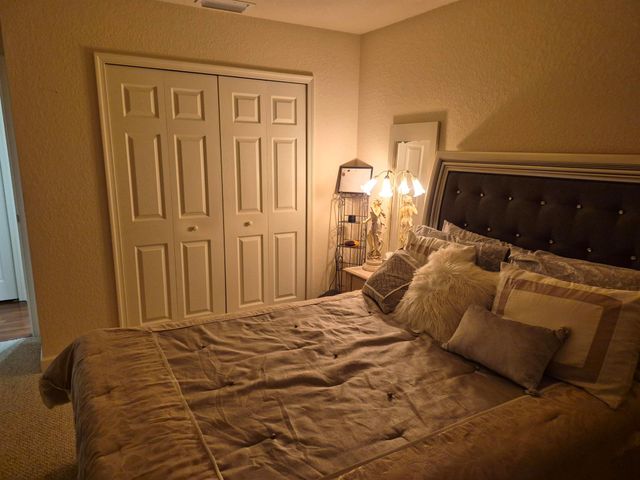 31 S Alhambra Lane, Port St Lucie, FL 34952