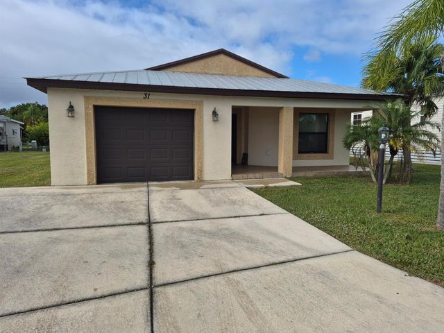 31 S Alhambra Lane, Port St Lucie, FL 34952