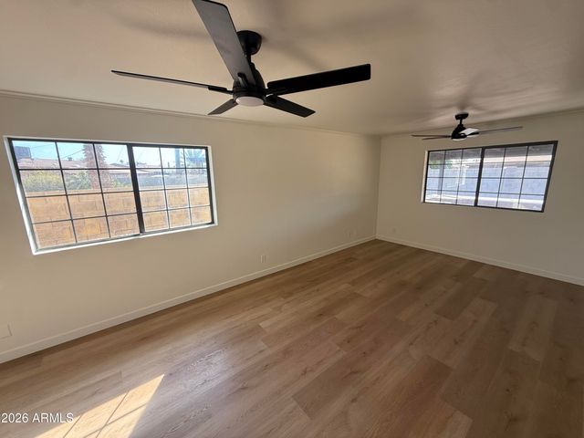 3946 W NORTHVIEW Avenue, Phoenix, AZ 85051
