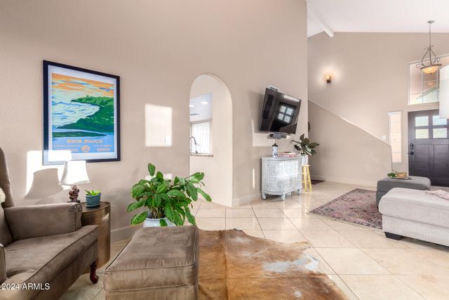 1836 N STAPLEY Drive 102, Mesa, AZ 85203