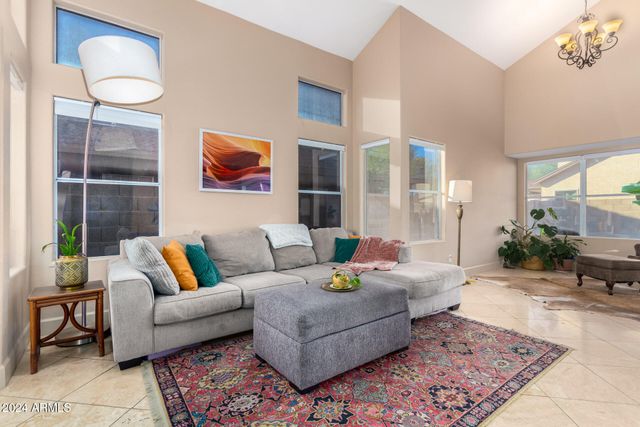 1836 N STAPLEY Drive 102, Mesa, AZ 85203