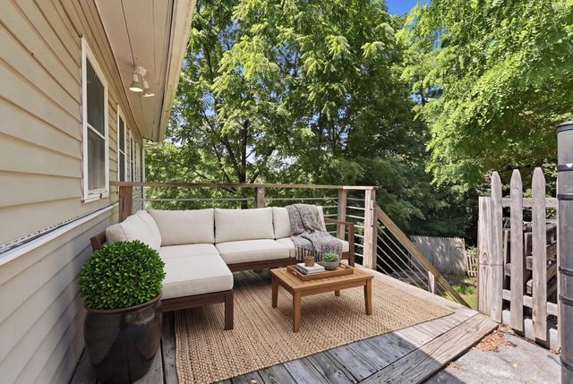 28 Tremont St, Athol, MA 01331