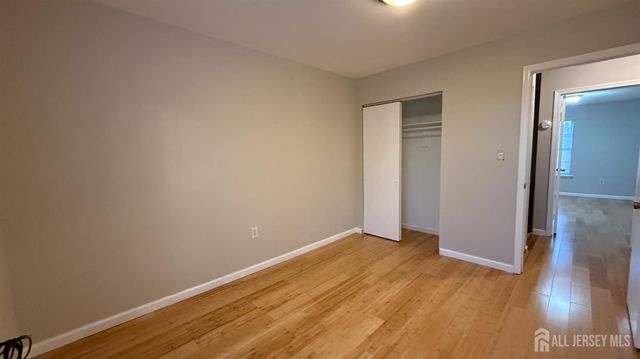 58 CANTERBURY Circle, Franklin, NJ 08873