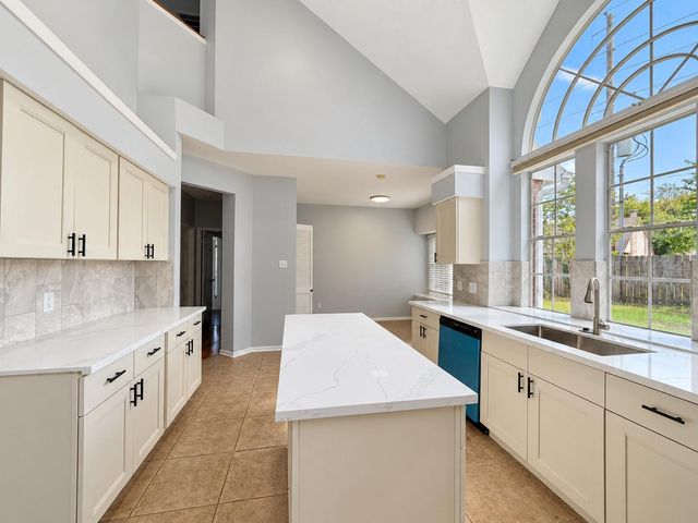 6927 Springcrest Court, Sugar Land, TX 77479