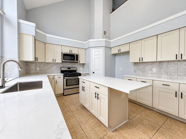 6927 Springcrest Court, Sugar Land, TX 77479