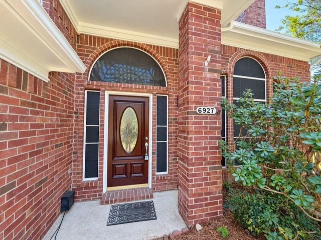 6927 Springcrest Court, Sugar Land, TX 77479