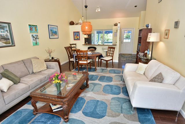 1555 NE Beacon Drive Apt 1006, Jensen Beach, FL 34957