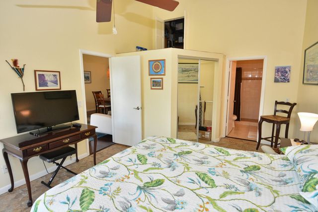 1555 NE Beacon Drive Apt 1006, Jensen Beach, FL 34957