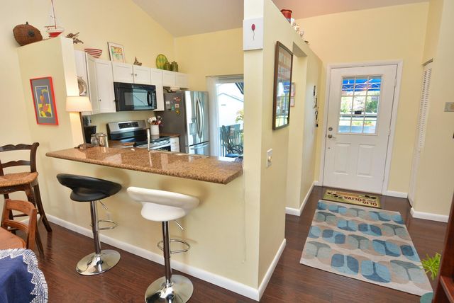 1555 NE Beacon Drive Apt 1006, Jensen Beach, FL 34957