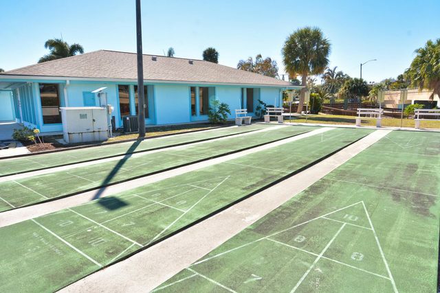 1555 NE Beacon Drive Apt 1006, Jensen Beach, FL 34957