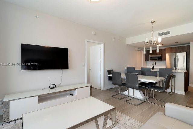 488 NE 18th St 3608, Miami, FL 33132