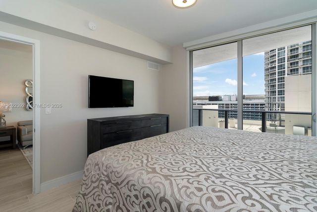 488 NE 18th St 3608, Miami, FL 33132
