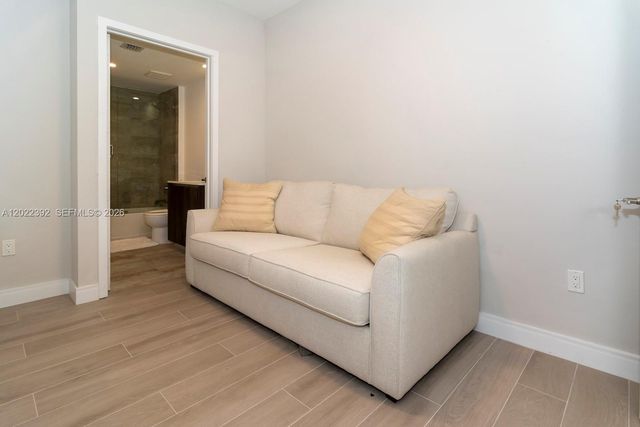 488 NE 18th St 3608, Miami, FL 33132