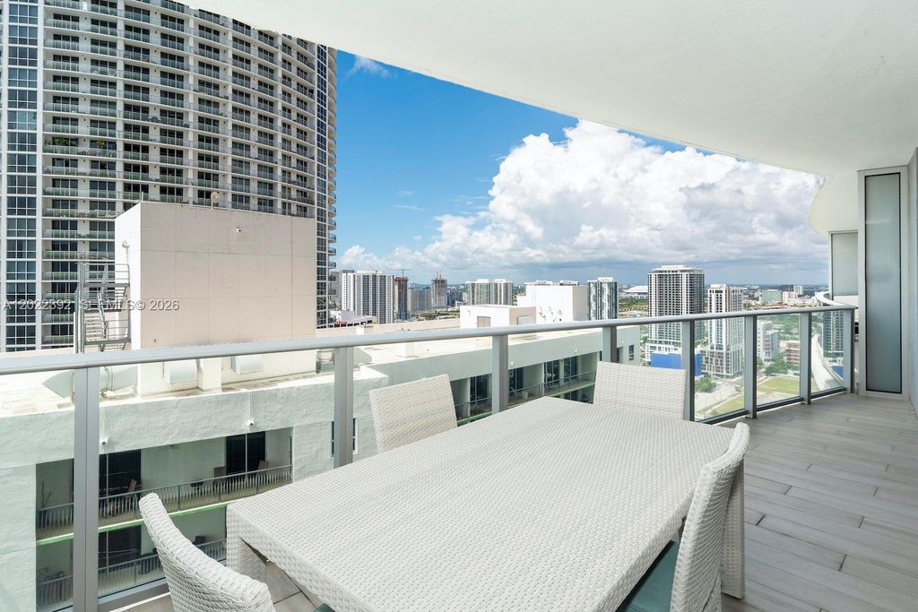 488 NE 18th St 3608, Miami, FL 33132