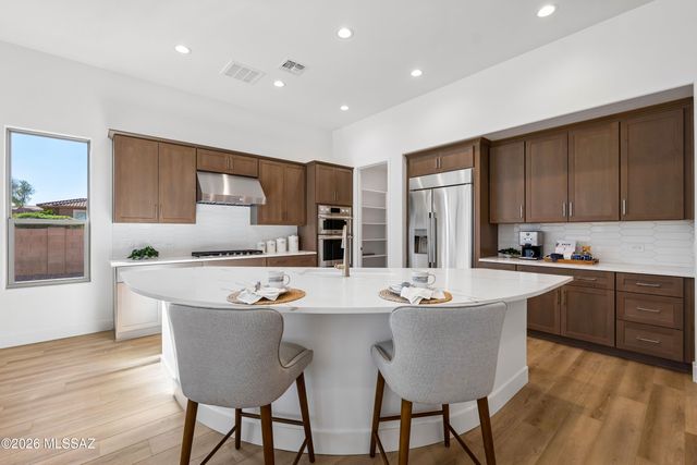 66101 E Cactus Lane, Tucson, AZ 85739