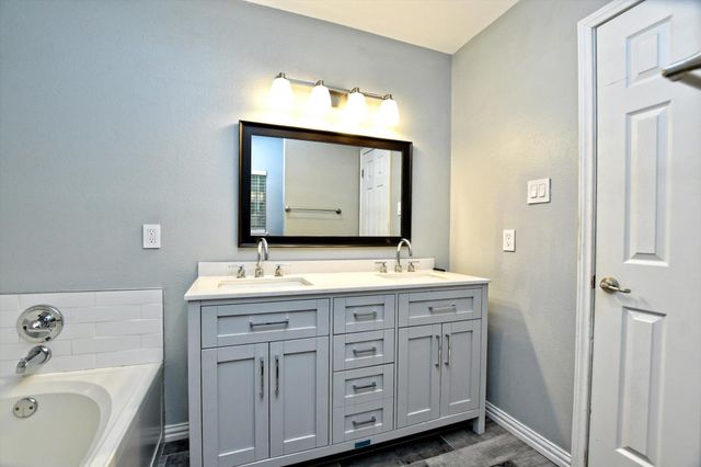2307 Logan DR, Round Rock, TX 78664