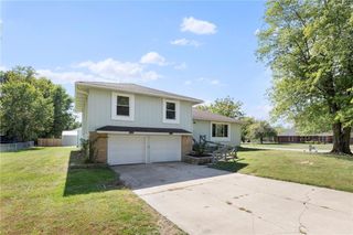 304 E Frazier Street, Drexel, MO 64742