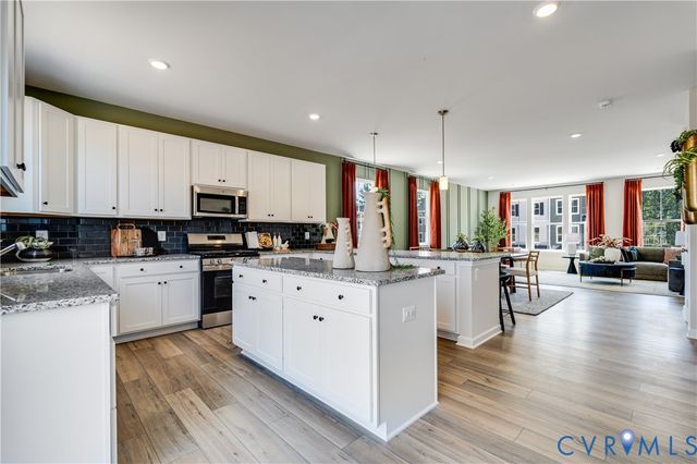 8776 Whitman Dr, Chesterfield, VA 23832