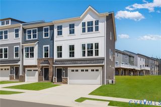 8776 Whitman Dr, Chesterfield, VA 23832
