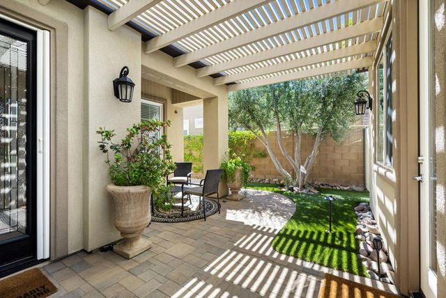 61290 Living Stone Drive, La Quinta, CA 92253