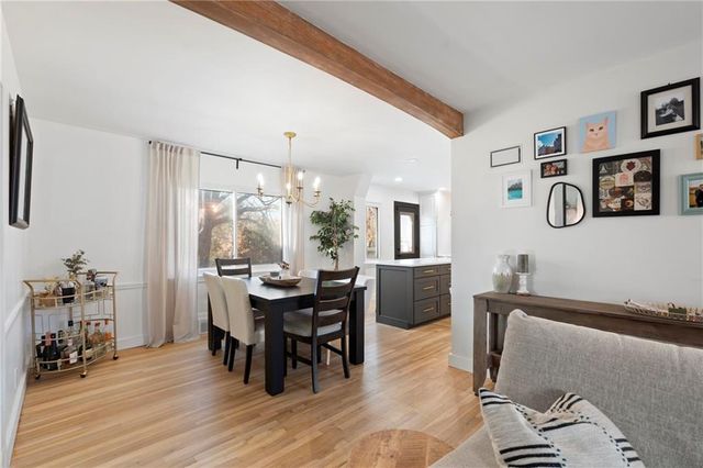 6820 Holmes Road, Kansas City, MO 64131