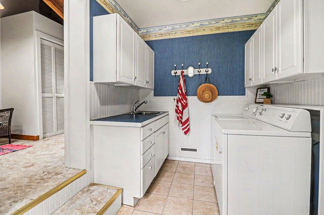 8240 W Stony Lake Road, New Era, MI 49446