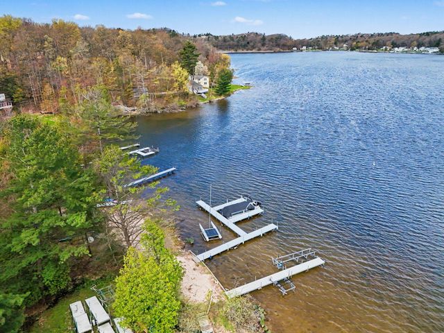 8240 W Stony Lake Road, New Era, MI 49446