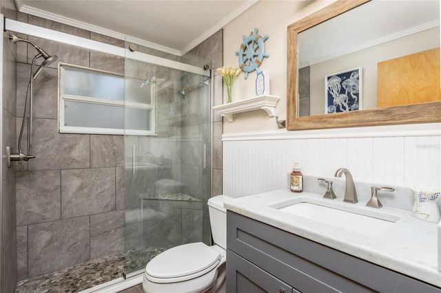 8318 76TH AVENUE, Seminole, FL 33777