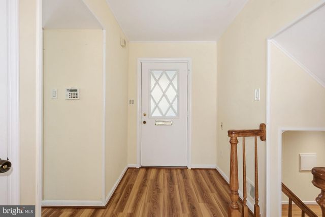 11902 ENID DR, Rockville, MD 20854