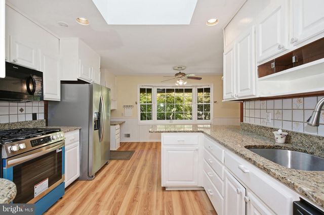 11902 ENID DR, Rockville, MD 20854
