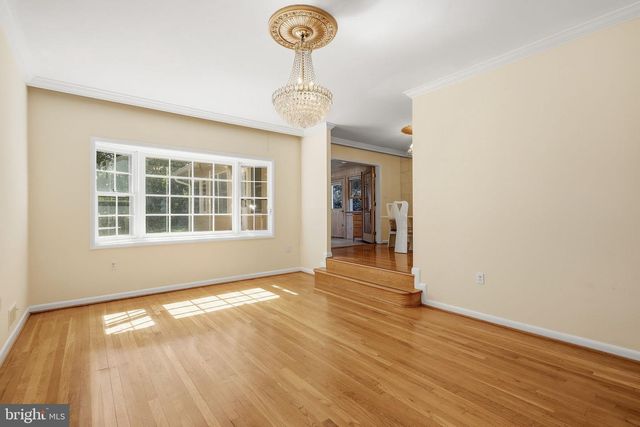 11902 ENID DR, Rockville, MD 20854