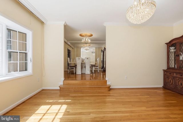 11902 ENID DR, Rockville, MD 20854