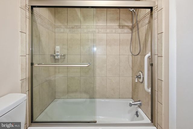 11902 ENID DR, Rockville, MD 20854