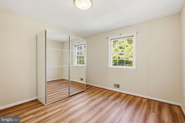 11902 ENID DR, Rockville, MD 20854